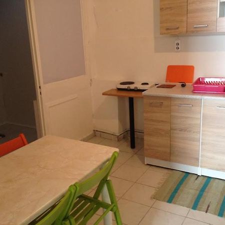 Apartment 10 Min From The Center Of Heraklion Екстериор снимка